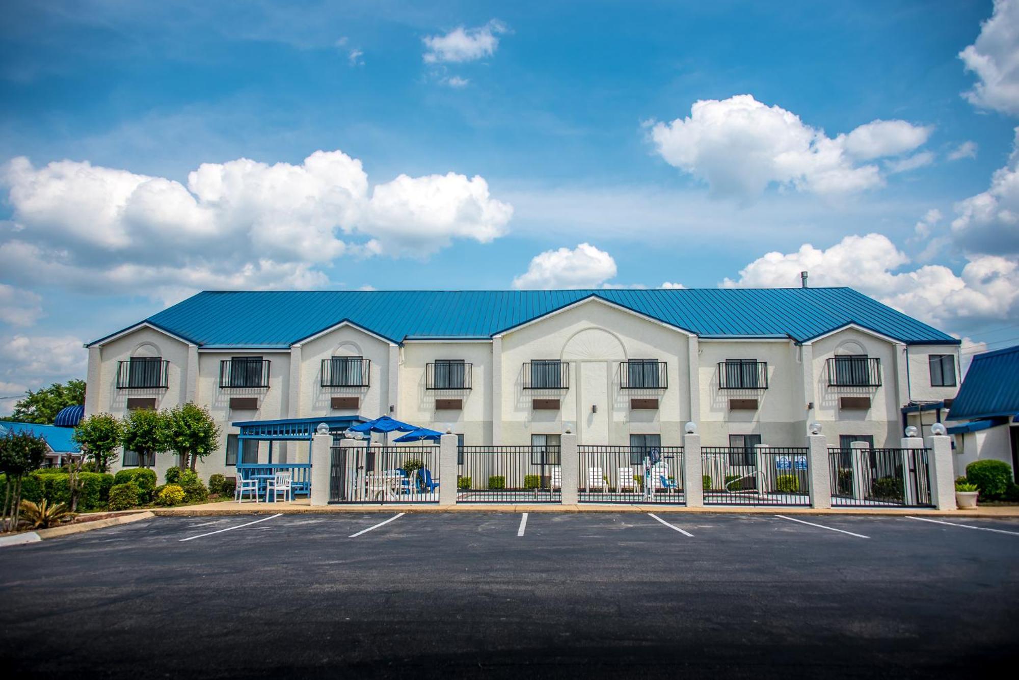 Days Inn By Wyndham Troy Exterior foto