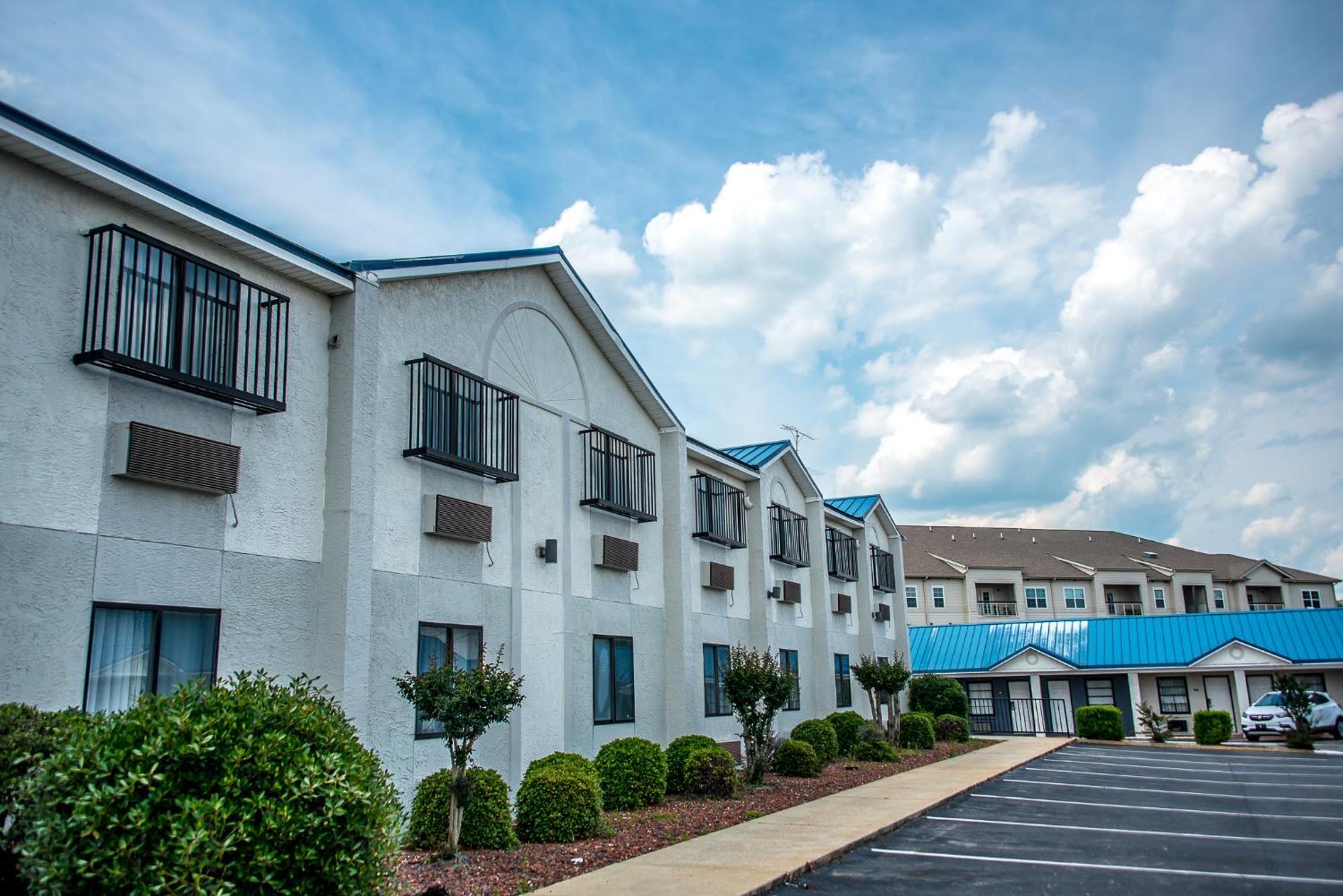 Days Inn By Wyndham Troy Exterior foto